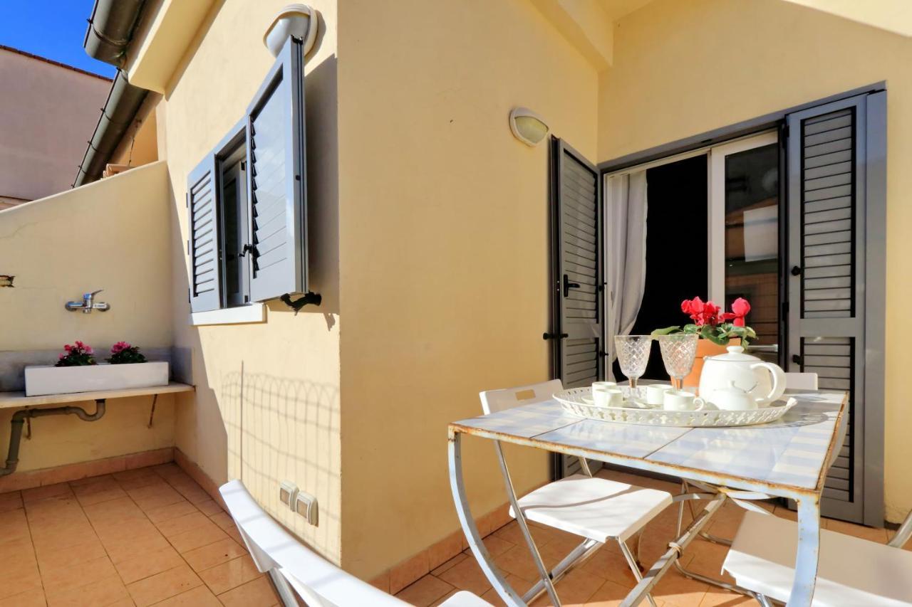 Monti Charming Apartment - Rome Short Let Service Exterior photo
