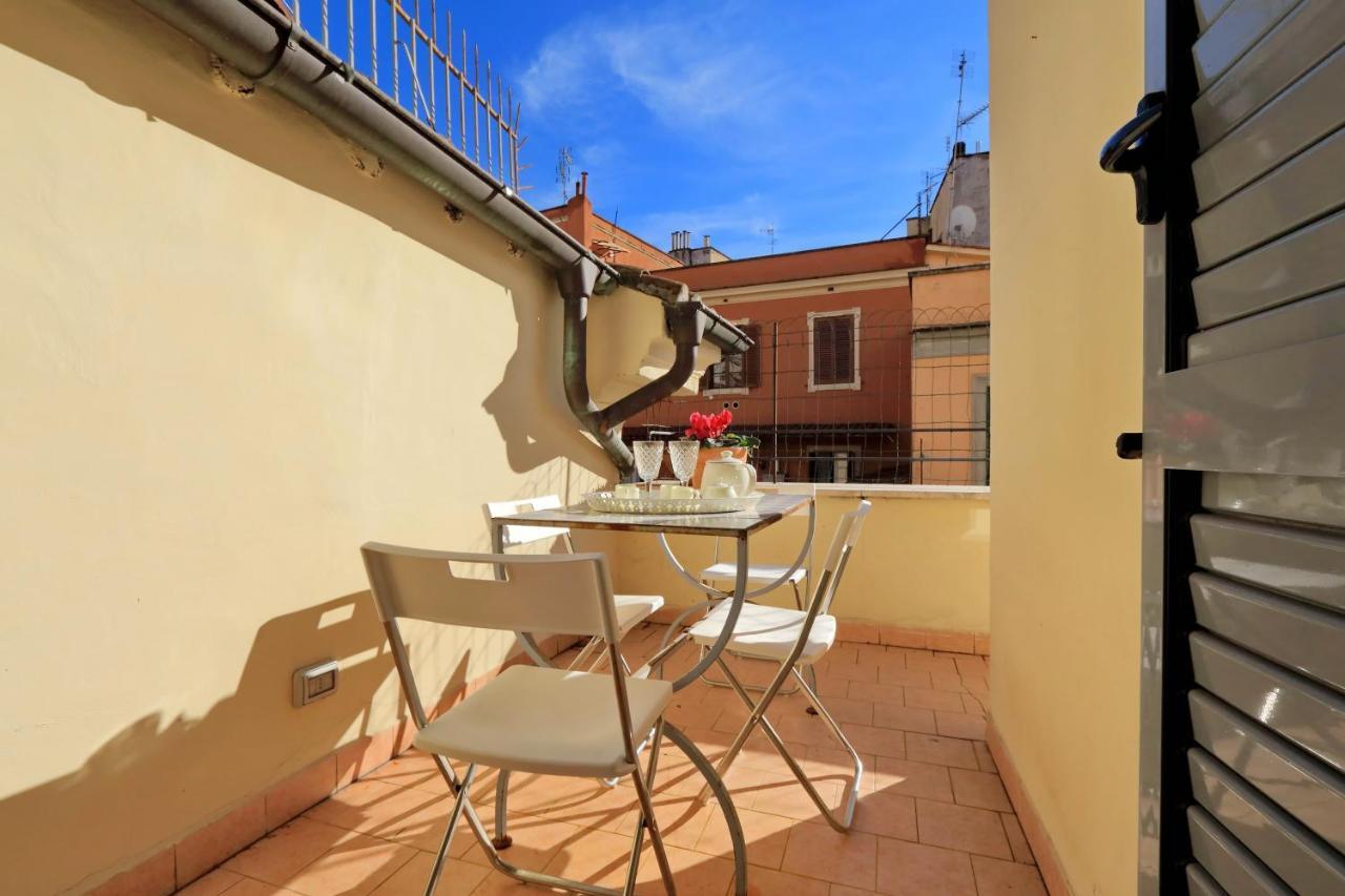 Monti Charming Apartment - Rome Short Let Service Exterior photo
