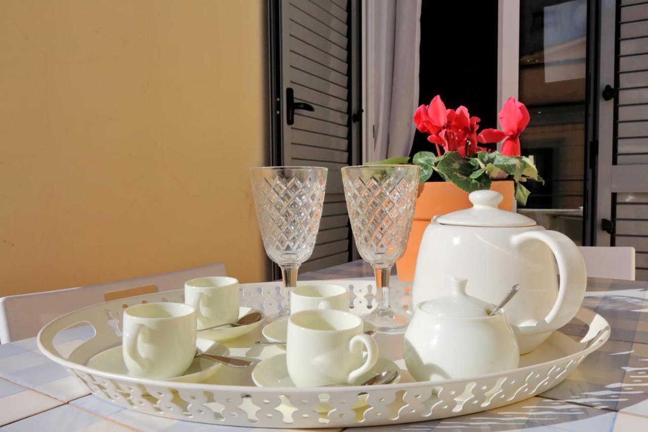 Monti Charming Apartment - Rome Short Let Service Exterior photo